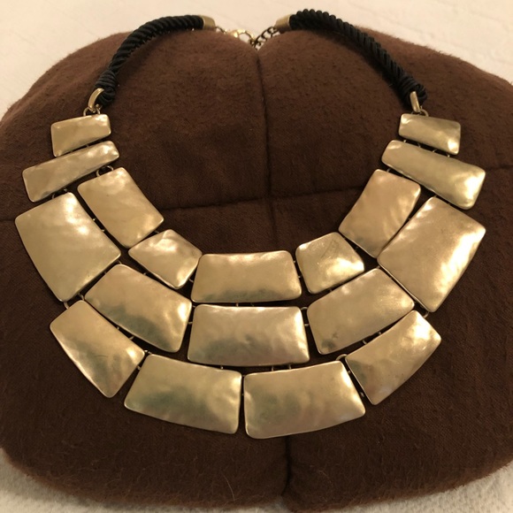 🏆Like New, Beautiful‼️Chico’s Collar Necklace 🏆 - Picture 1 of 3